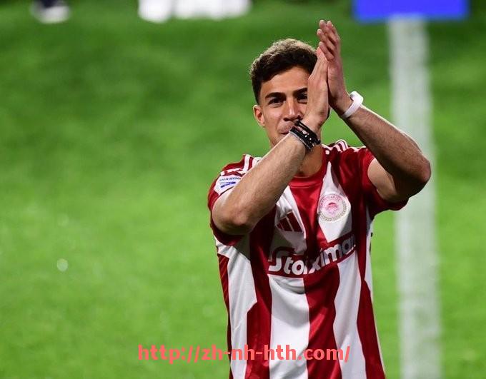 华体会hth登录入口-法甲赛季亮点回顾：十大进球与战术瞬间精彩盘点