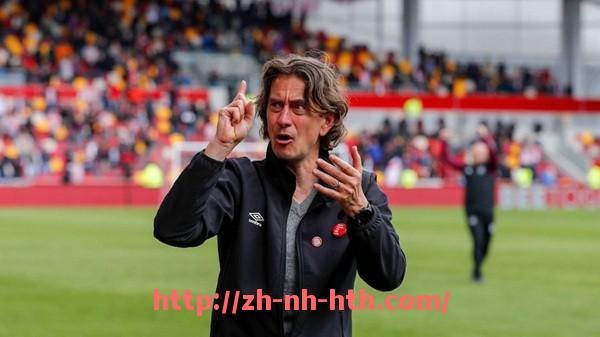 华体会hth登录入口-世俱杯比赛气候对球队战术调整及体能影响的全面研究 华体会hth登录入口-世俱杯比赛气候对球队战术调整及体能影响的全面研究